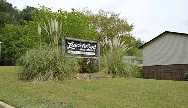 $830 | 106 Meadow Street, Woodstock, GA 30188