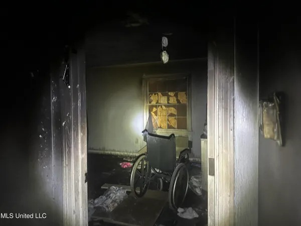 $17,900 | 3409 Meadow Lane, Jackson, MS 39212