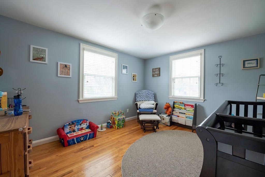 12 Robinhood Road Natick, MA 01760 - Photo 9 of 18 Gallery Image 9