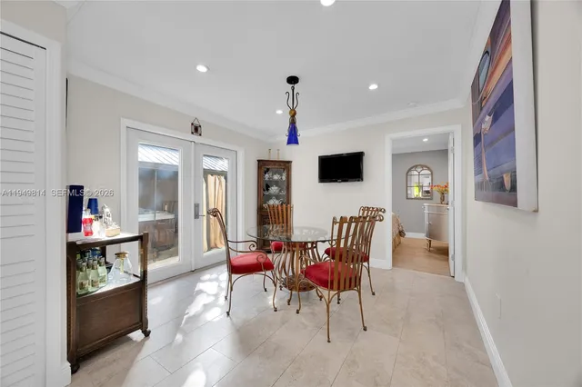 $1,300,000 | 6220 Southwest 61st Street, South Miami, FL 33143