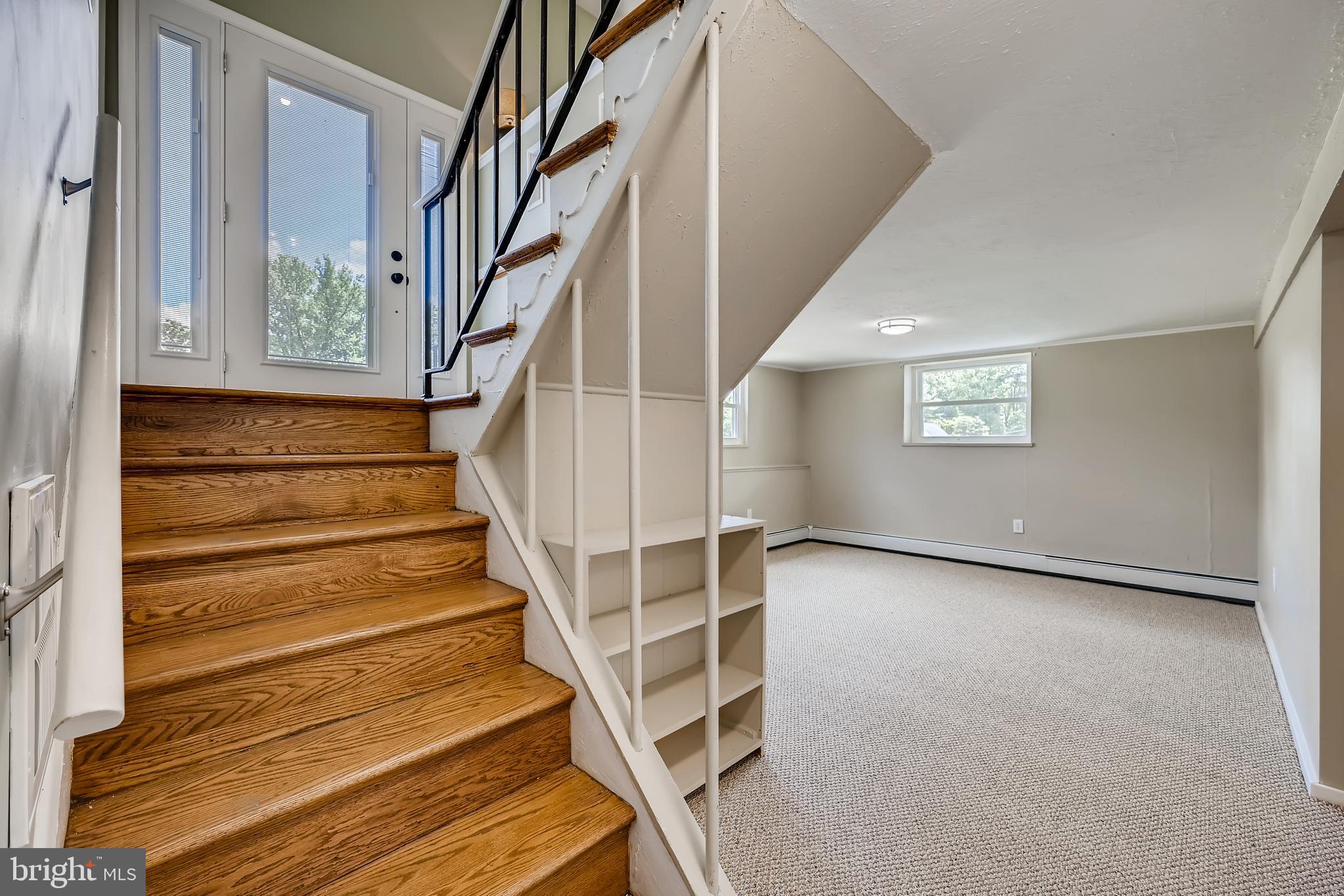 6111 Collinsway Road Baltimore, MD 21228 - Photo 29 of 36