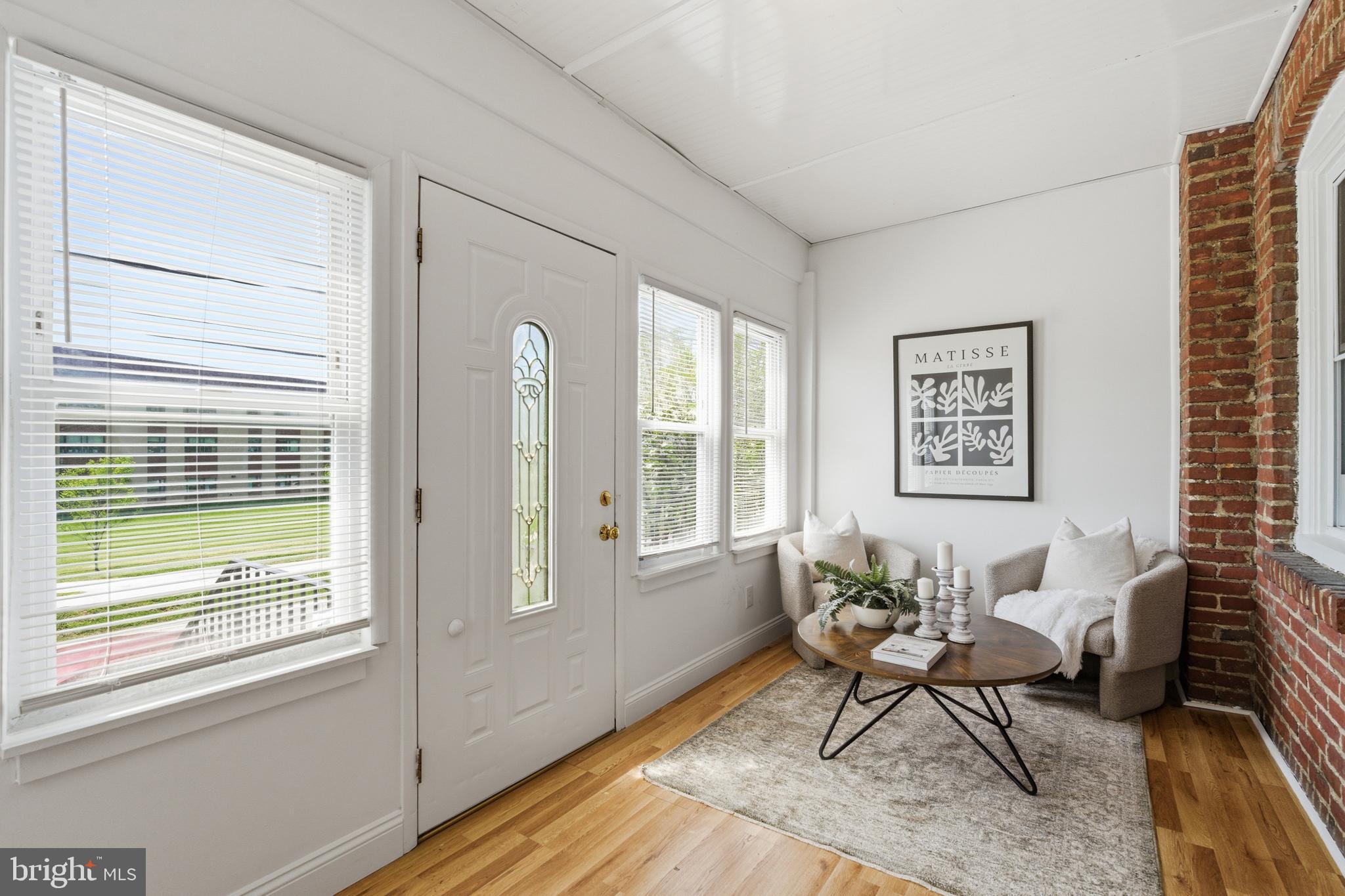 1471 Lawrence Road Havertown, PA 19083 - Photo 3 of 32