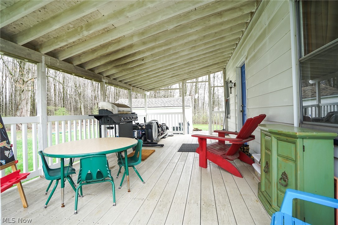 3986 Crum Road Austintown, OH 44515 - Photo 5 of 26 Covered back deck