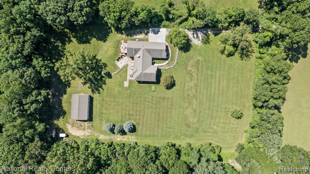 10180 Hadley Road Clarkston, MI 48348 - Photo 51 of 54