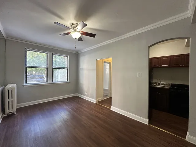 $1,295 | 661 West Sheridan Road, Unit 208, Chicago, IL 60613