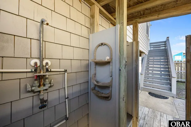 $915,000 | 113 East Aviation Avenue, Kill Devil Hills, NC 27948