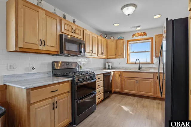 $915,000 | 113 East Aviation Avenue, Kill Devil Hills, NC 27948