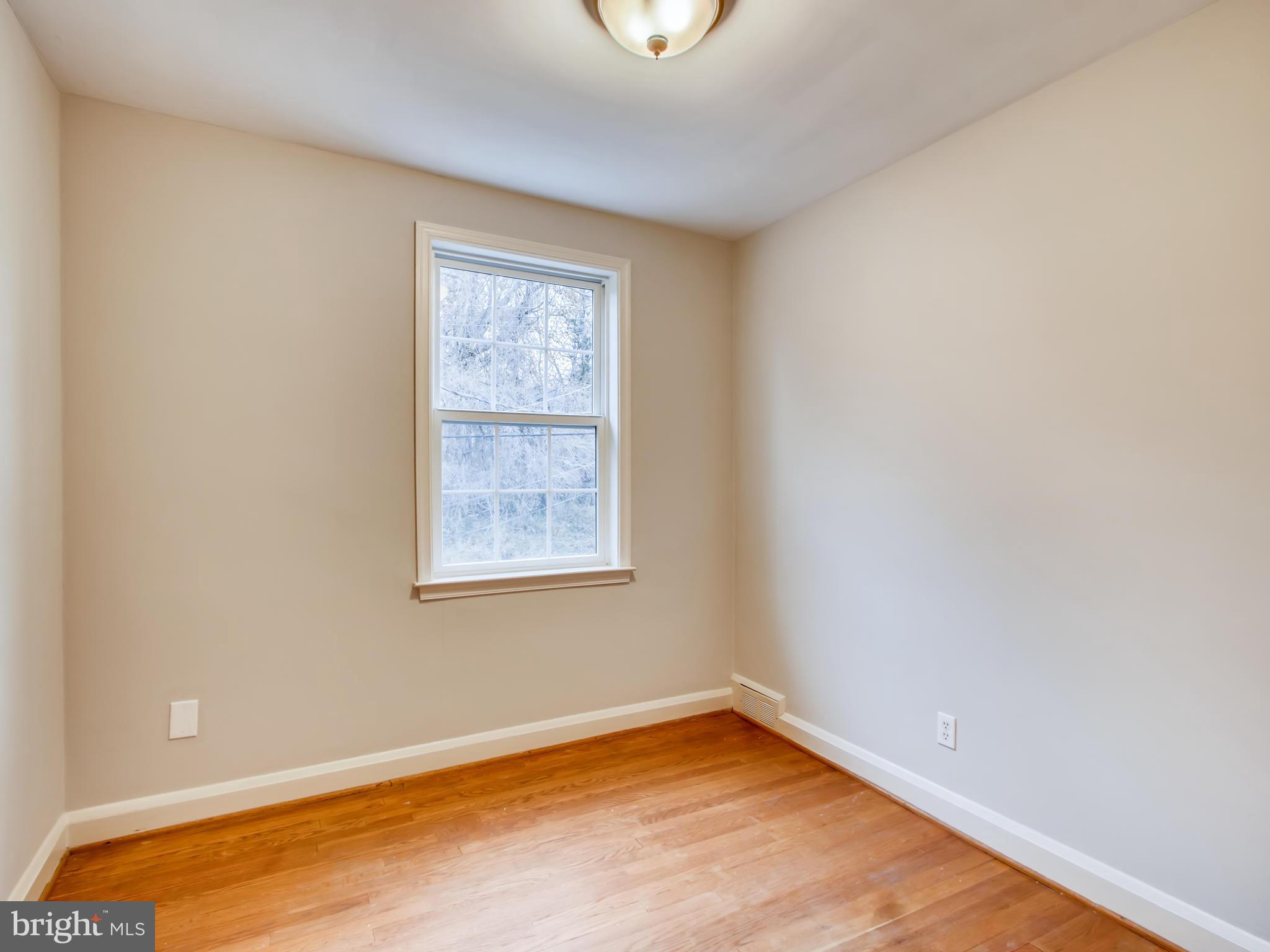 1904 Edgewood Road Baltimore, MD 21286 - Photo 12 of 17 Bedroom 2