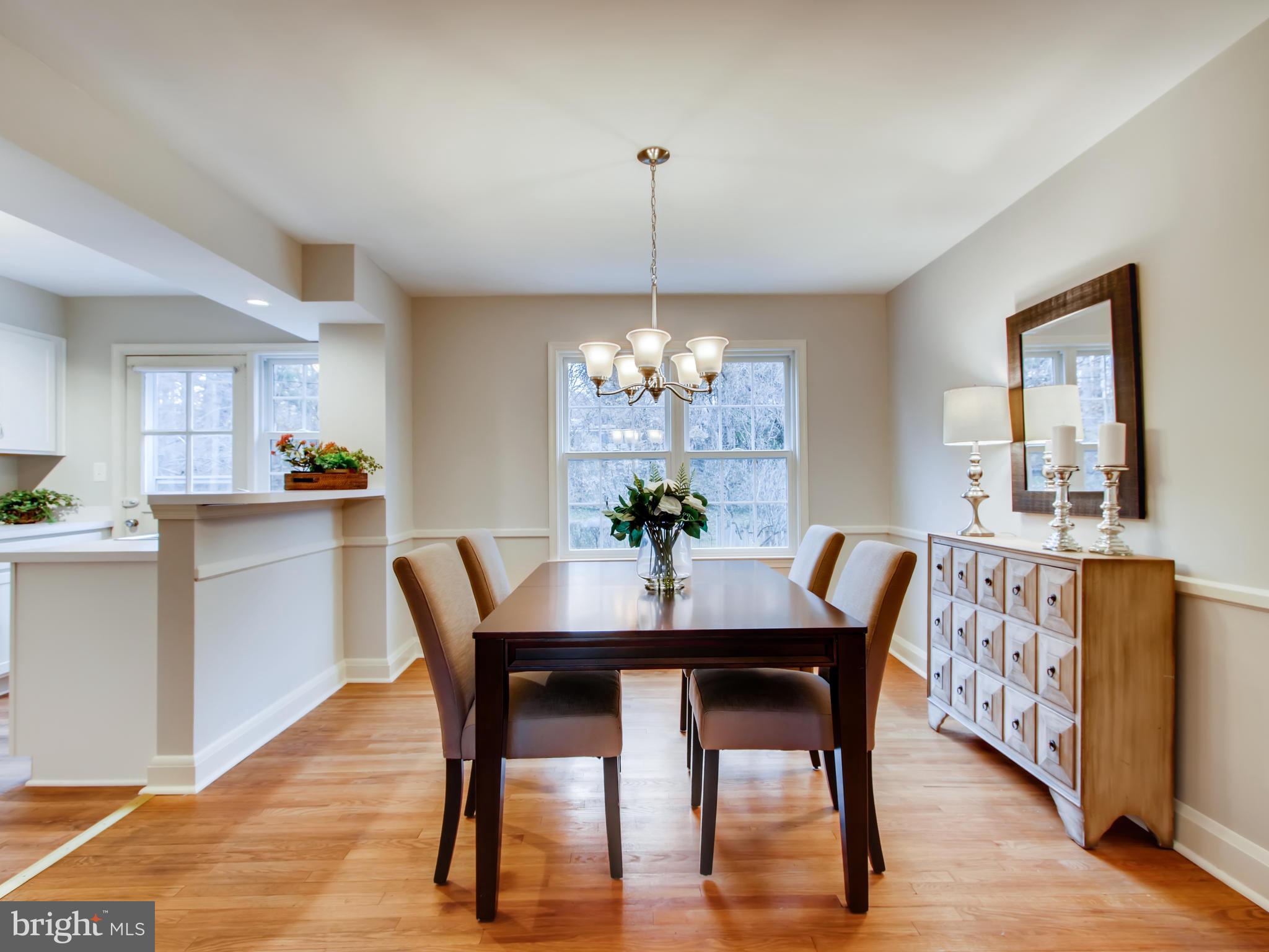 1904 Edgewood Road Baltimore, MD 21286 - Photo 5 of 17 Dining Room open to kitchen.