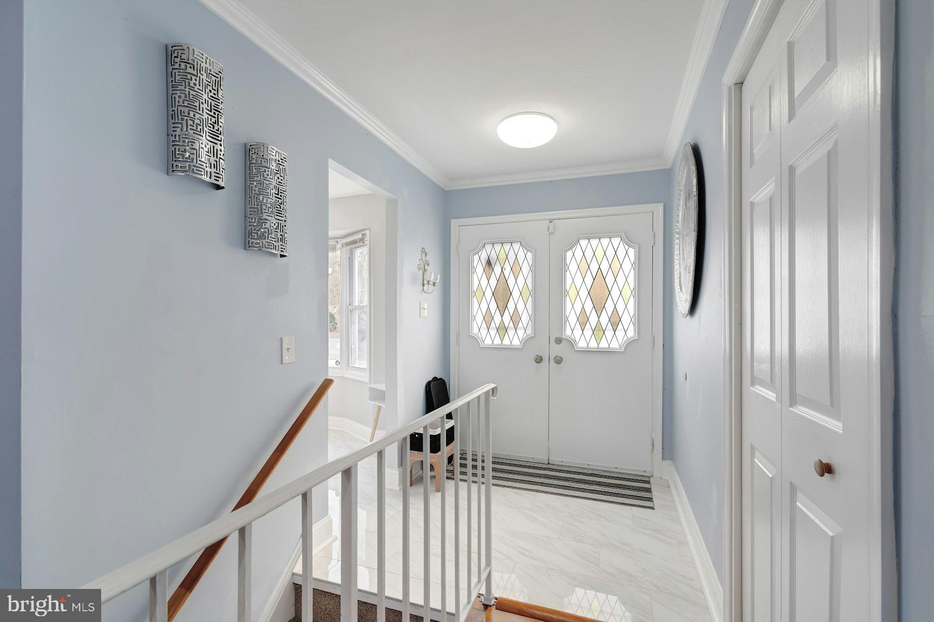 900 East Tantallon Drive Fort Washington, MD 20744 - Photo 25 of 43 Foyer