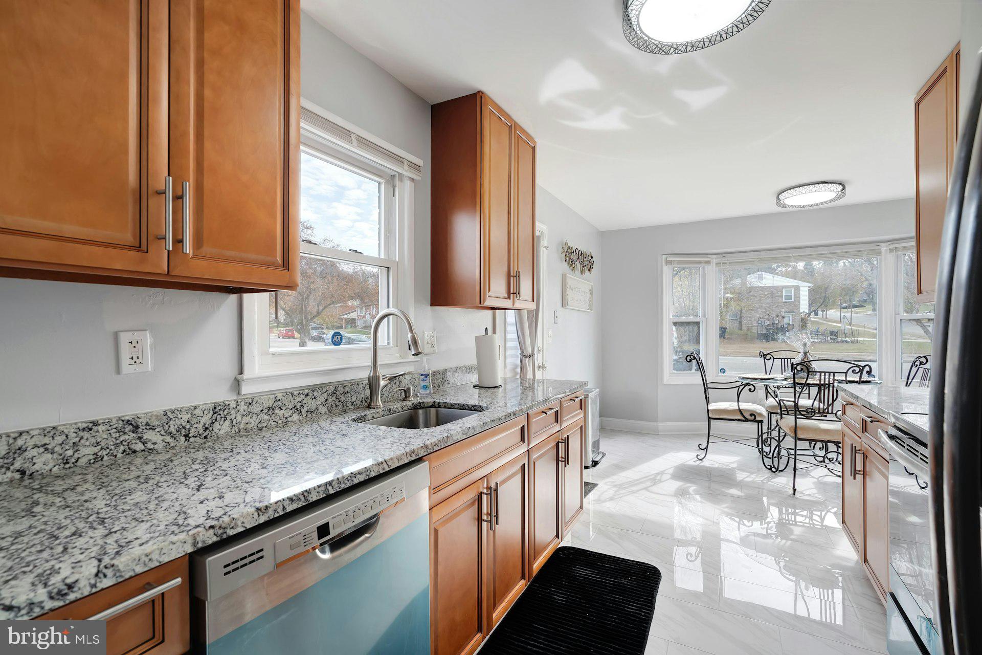 900 East Tantallon Drive Fort Washington, MD 20744 - Photo 31 of 43 Kitchen