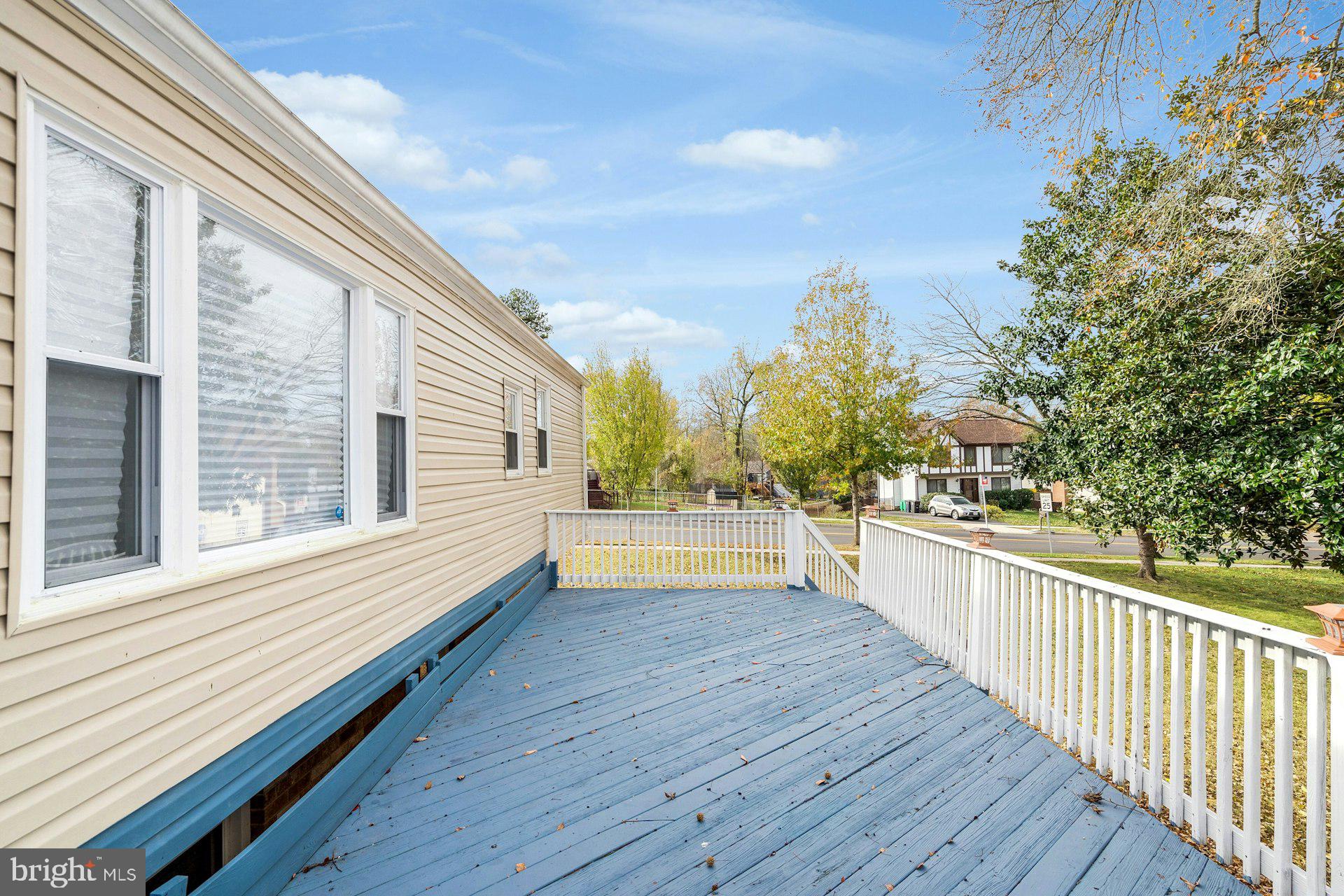 900 East Tantallon Drive Fort Washington, MD 20744 - Photo 36 of 43 Deck