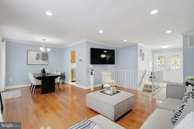 $3,900 | 900 East Tantallon Drive, Fort Washington, MD 20744