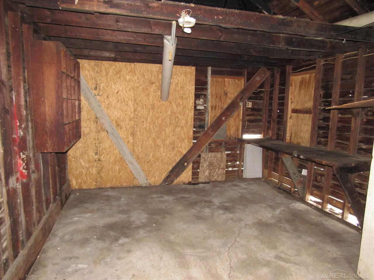 7260 Stephens Center Line, MI 48015 - Photo 9 of 40 Gallery Image 9