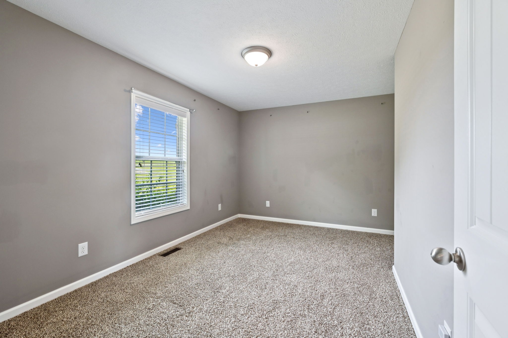 819 White Road Portland, TN 37148 - Photo 9 of 21