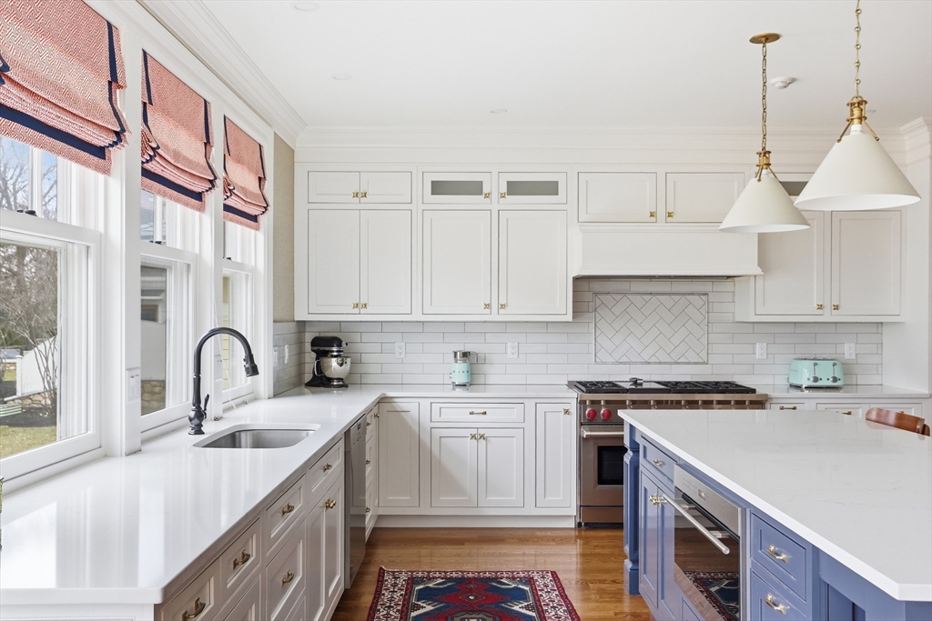 4 Adams Street Lexington, MA 02420 - Photo 7 of 35