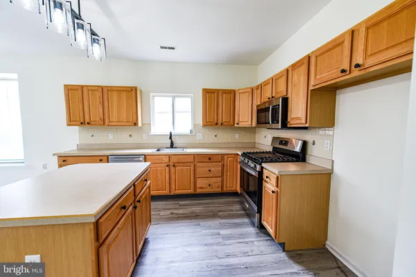 $415,000 | 23 Dutchess Court, Southampton, NJ 08088