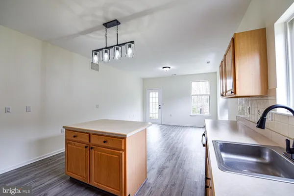 $415,000 | 23 Dutchess Court, Southampton, NJ 08088