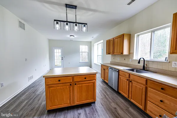 $415,000 | 23 Dutchess Court, Southampton, NJ 08088