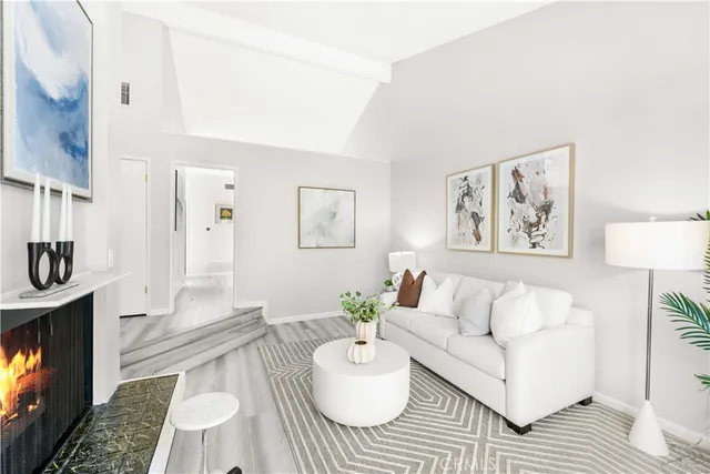 $570,000 | 90 Lakepines, Irvine, CA 92620