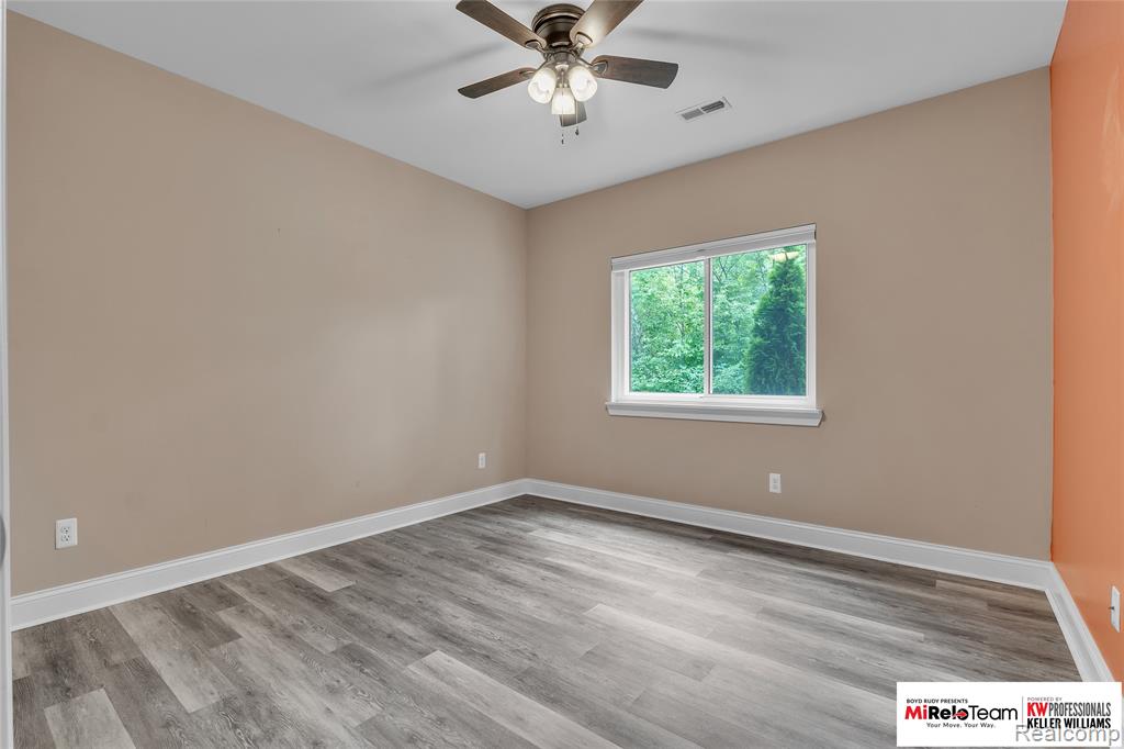 1909 Egret Pointe Howell, MI 48843 - Photo 28 of 45
