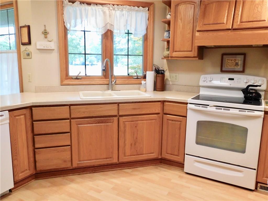 5635 Lamor Road Hermitage, PA 16148 - Photo 9 of 21 Gallery Image 9