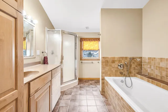 $475,000 | 24 Laurel Street, Brattleboro, VT 05301