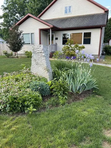 $475,000 | 24 Laurel Street, Brattleboro, VT 05301