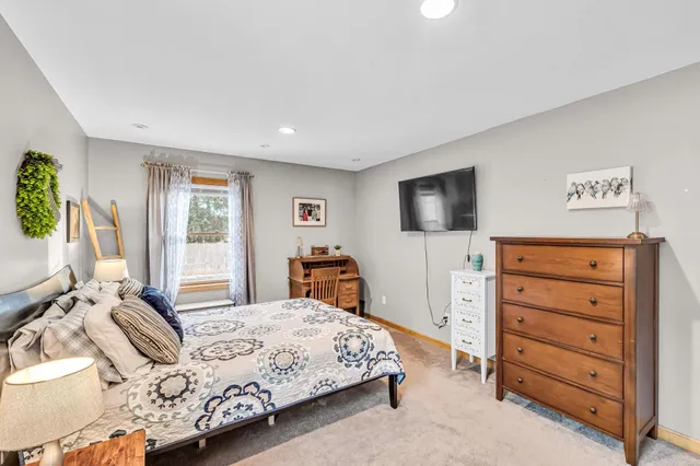 $475,000 | 24 Laurel Street, Brattleboro, VT 05301