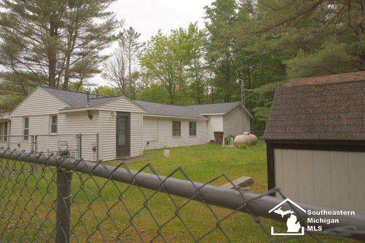 7798 Oak Road St. Helen, MI 48656 - Photo 29 of 31