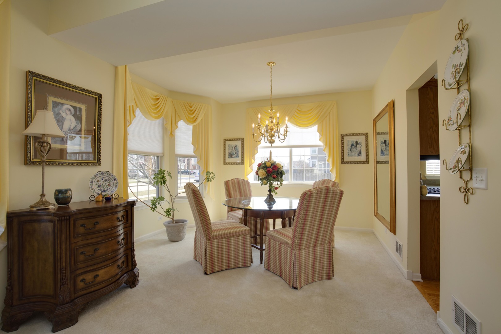 9610 Newton Road Huntley, IL 60142 - Photo 8 of 23 a dining room with furniture and window