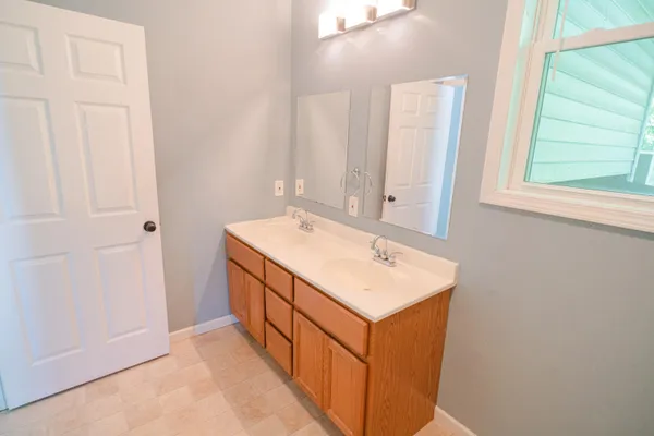 $235,000 | 66 East Isabella Avenue, Muskegon, MI 49442