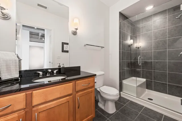 $3,000 | 350 North Main Street, Unit 716, Royal Oak, MI 48067