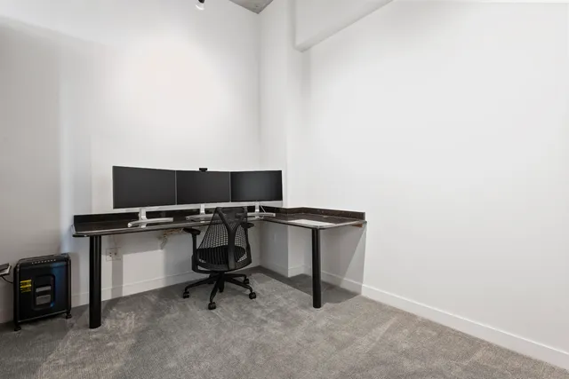 $3,000 | 350 North Main Street, Unit 716, Royal Oak, MI 48067