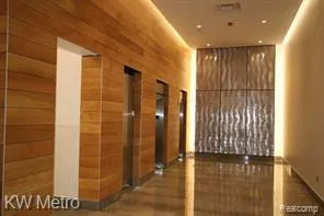 $3,000 | 350 North Main Street, Unit 716, Royal Oak, MI 48067