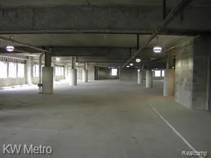 $3,000 | 350 North Main Street, Unit 716, Royal Oak, MI 48067