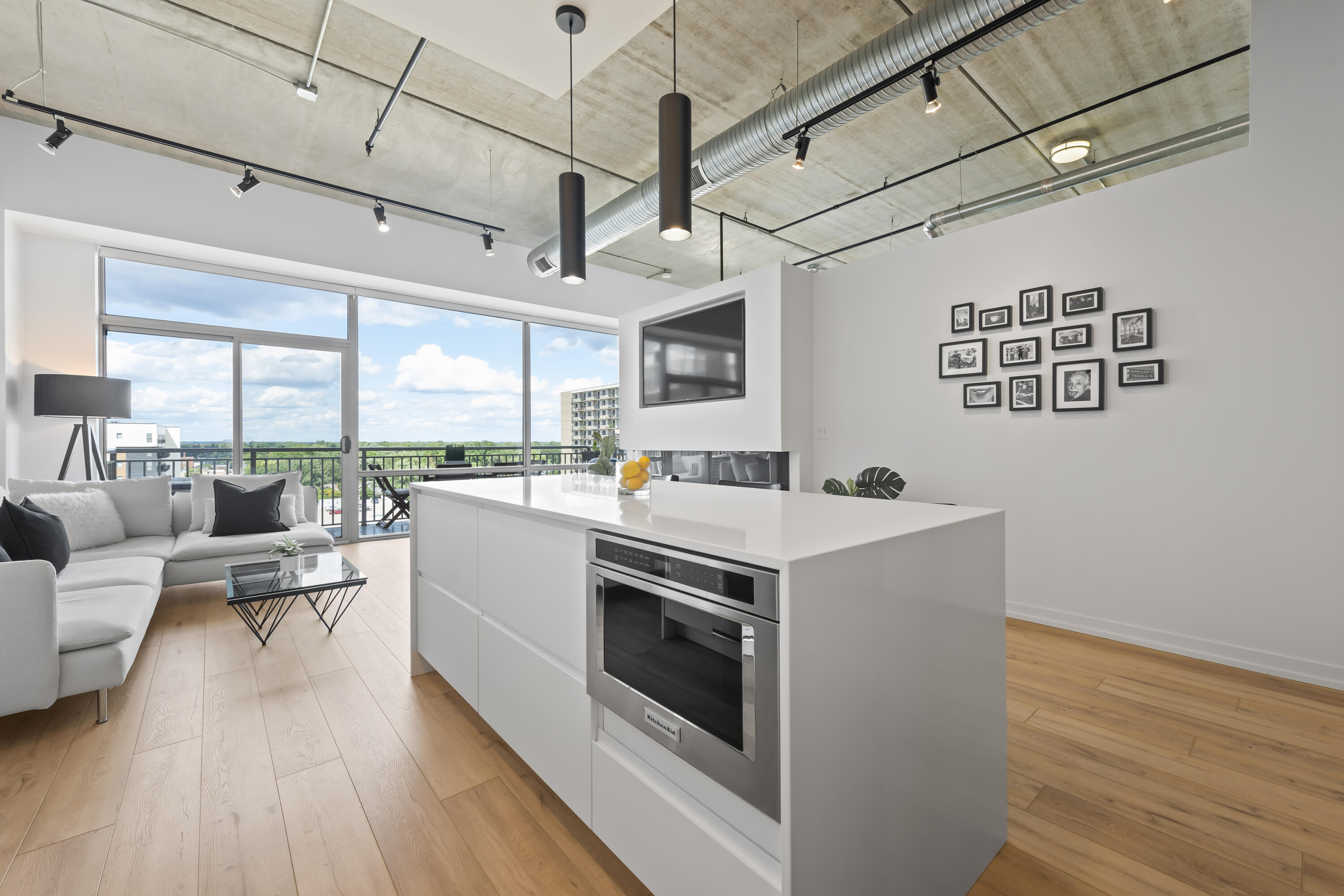 350 North Main Street, Unit 716 Royal Oak, MI 48067 - Photo 5 of 35 Kitchen Island w/Microwave