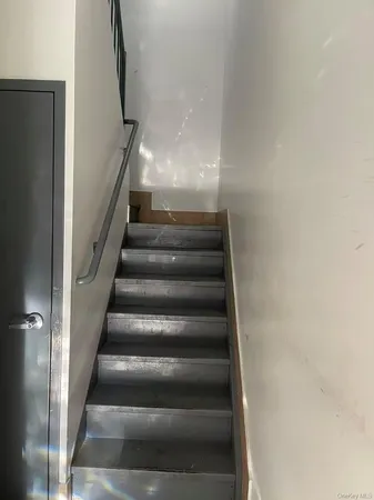 $3,350 | 93-17 Lamont Avenue, Unit 3F & 4F | Elmhurst