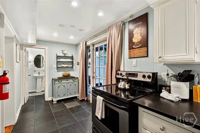 $1,998,000 | 208 East Liberty, Savannah, GA 31401