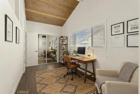 $2,745,000 | 327 62nd Street, Newport Beach, CA 92663