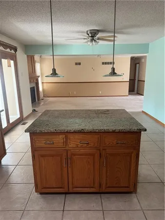$339,900 | 813 Dogwood, Excelsior Springs, MO 64024
