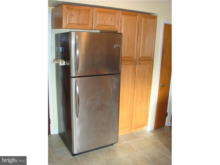 496 West Bristol Road Southampton, PA 18966 - Photo 11 of 25 Kitchen
