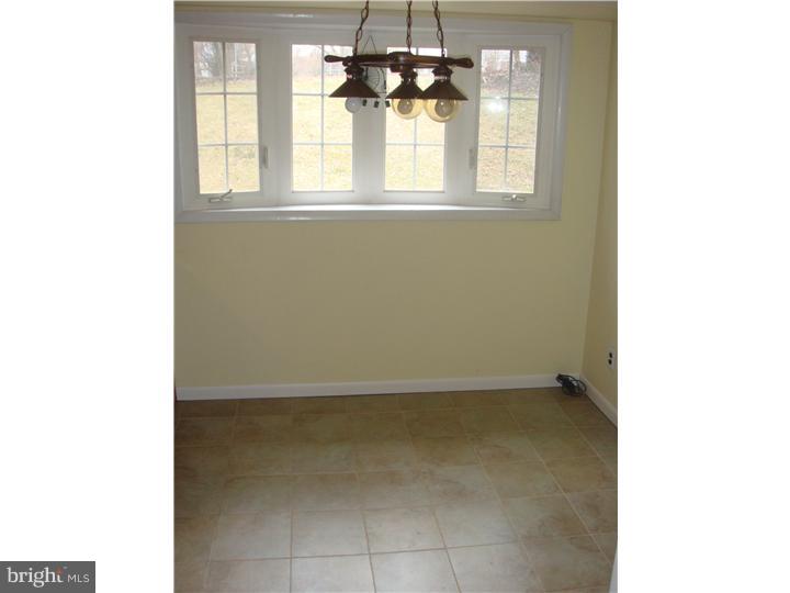 496 West Bristol Road Southampton, PA 18966 - Photo 13 of 25 Kitchen