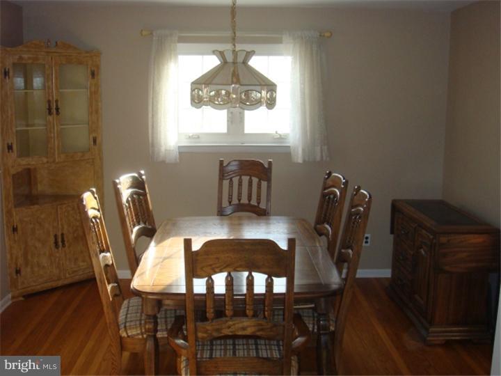 496 West Bristol Road Southampton, PA 18966 - Photo 8 of 25 Dining Room