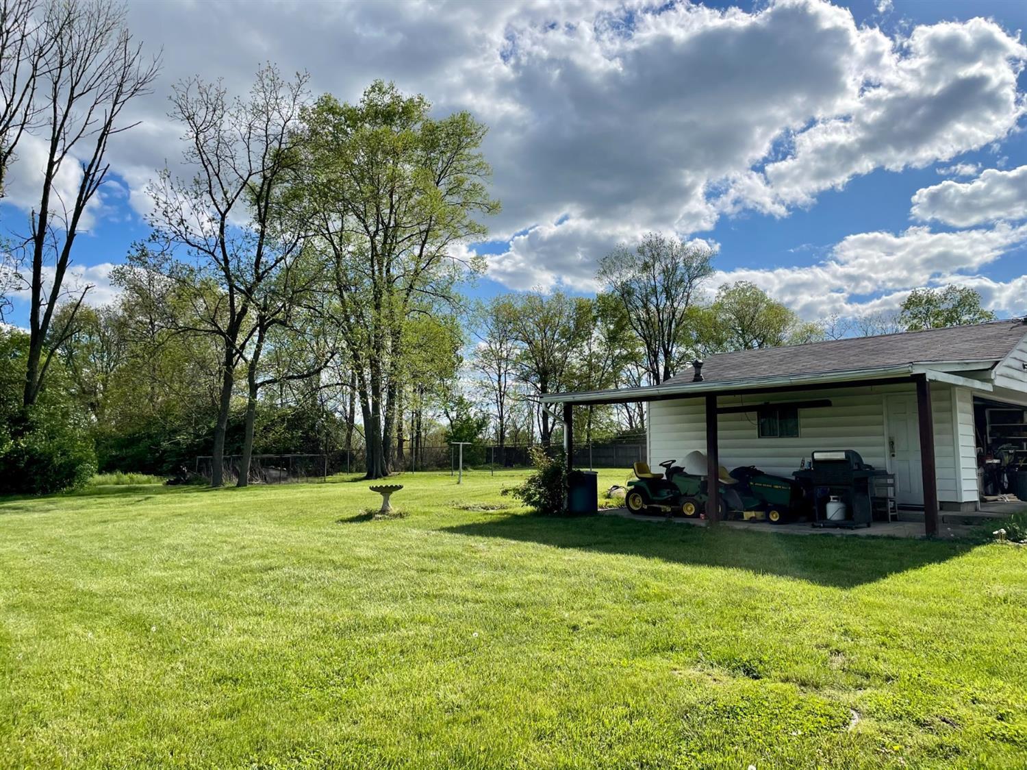 8527 Keister Road Germantown, OH 45327 - Photo 12 of 20