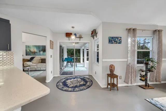 $499,000 | 220 37th Avenue Northeast, Naples, FL 34120