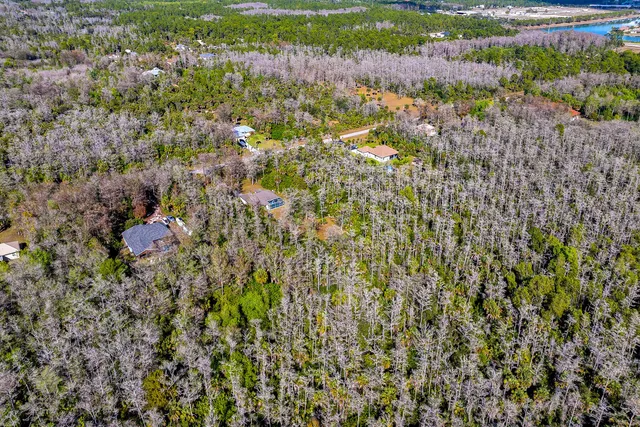 $499,000 | 220 37th Avenue Northeast, Naples, FL 34120