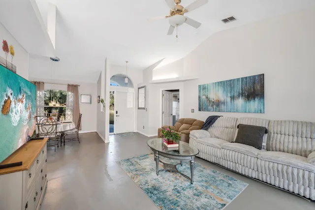 $499,000 | 220 37th Avenue Northeast, Naples, FL 34120