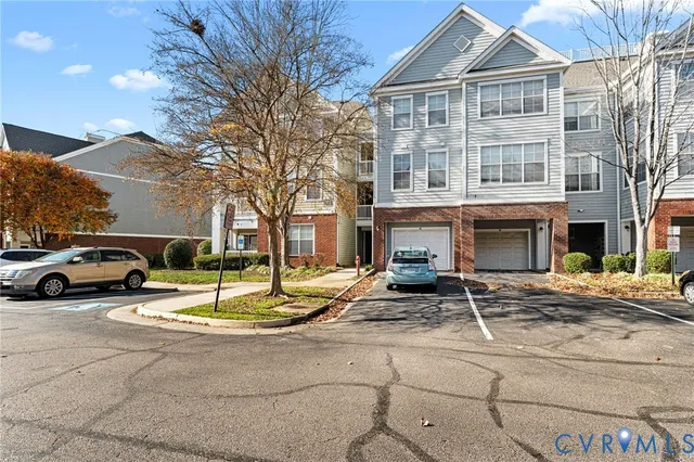 $245,000 | 724 Bristol Village Drive, Unit 303, Midlothian, VA 23114