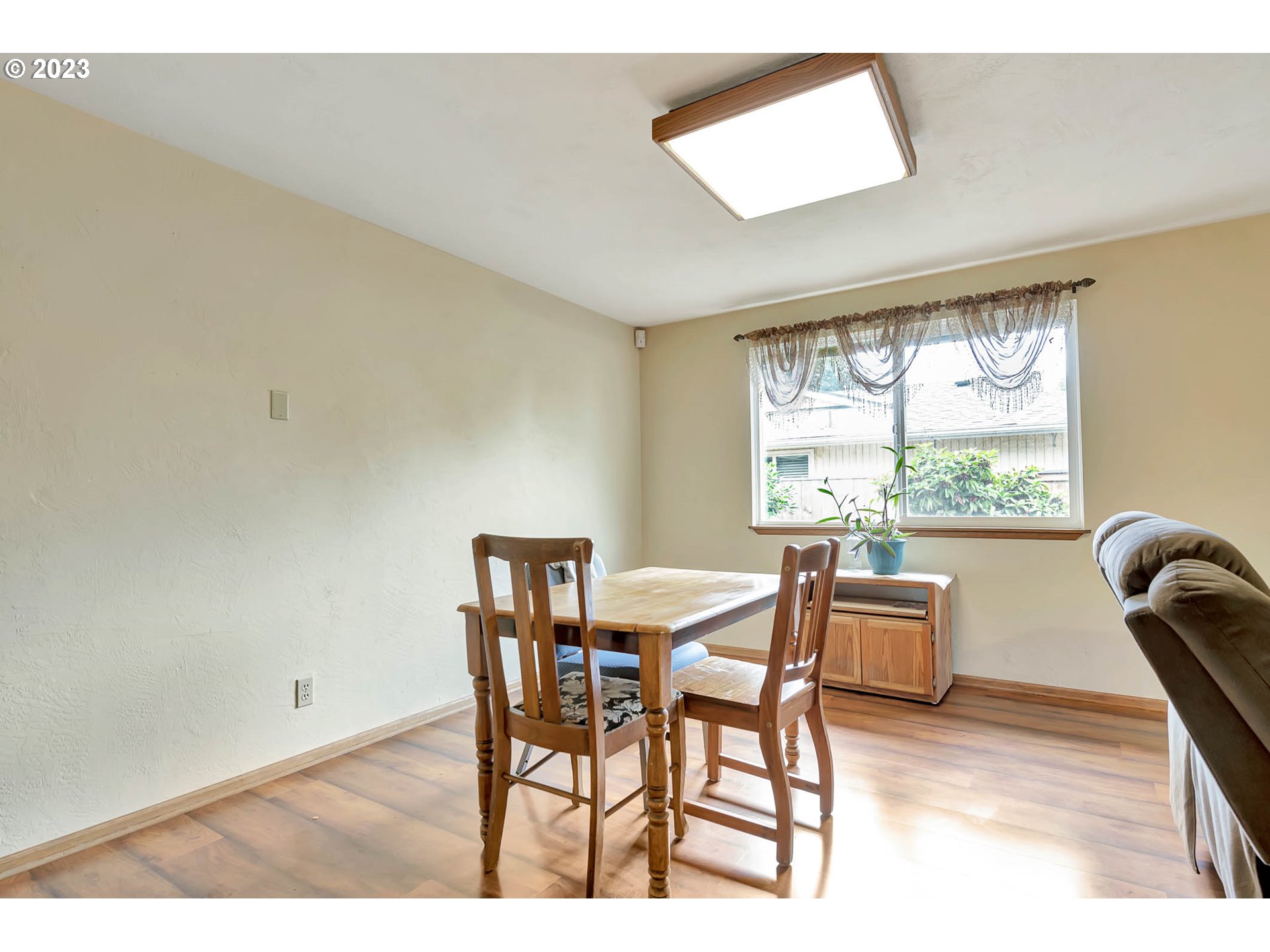6801 F Street Springfield, OR 97478 - Photo 10 of 36